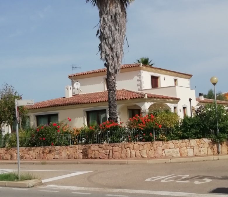 Villa 600 mq  in Vendita a San Teodoro Sardegna